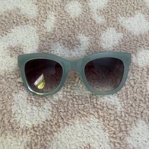 Blue Trendy Vintage Sunglasses and Case (One Size)